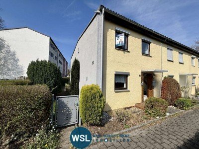 Hauptbild Ruhig gelegenes, klassisches Reihenendhaus mit Balkon, Garten und Garage in Reutlingen-Orschelhagen.
